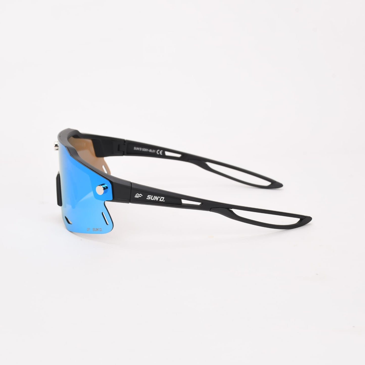 SUN’D Ice Blue Mirror – Occhiali Sportivi con Lenti Magnetiche UV400